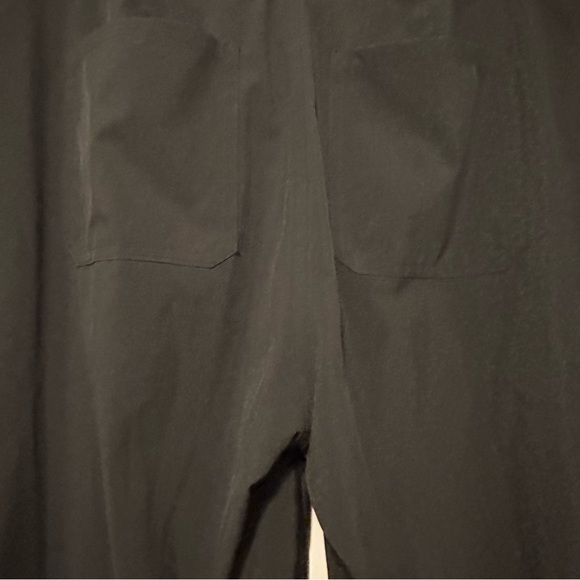 Athleta women’s pants black with pockets size 6 - Picture 3 of 8